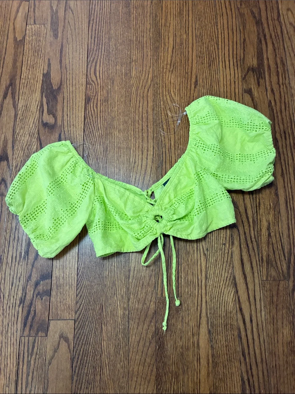 wild fable lime green neon Eyelet Tie-Front Crop Top 100% cotton size M